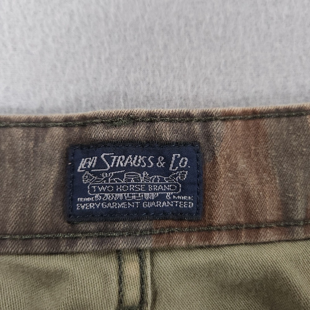 Levi's Camo Carrier Cargo Shorts Men's Size 40 Camouflage Military Style - Picture 5 of 12